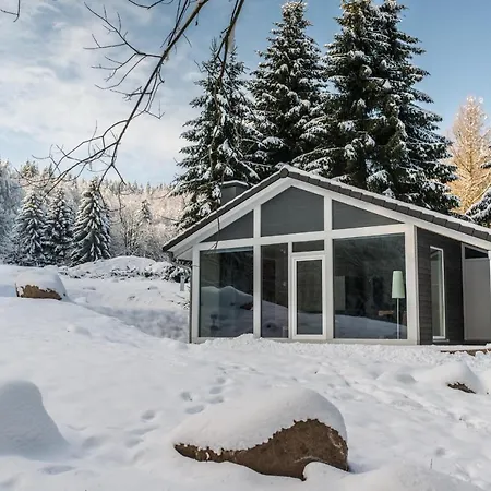 Lichtung Semesterpark 3*